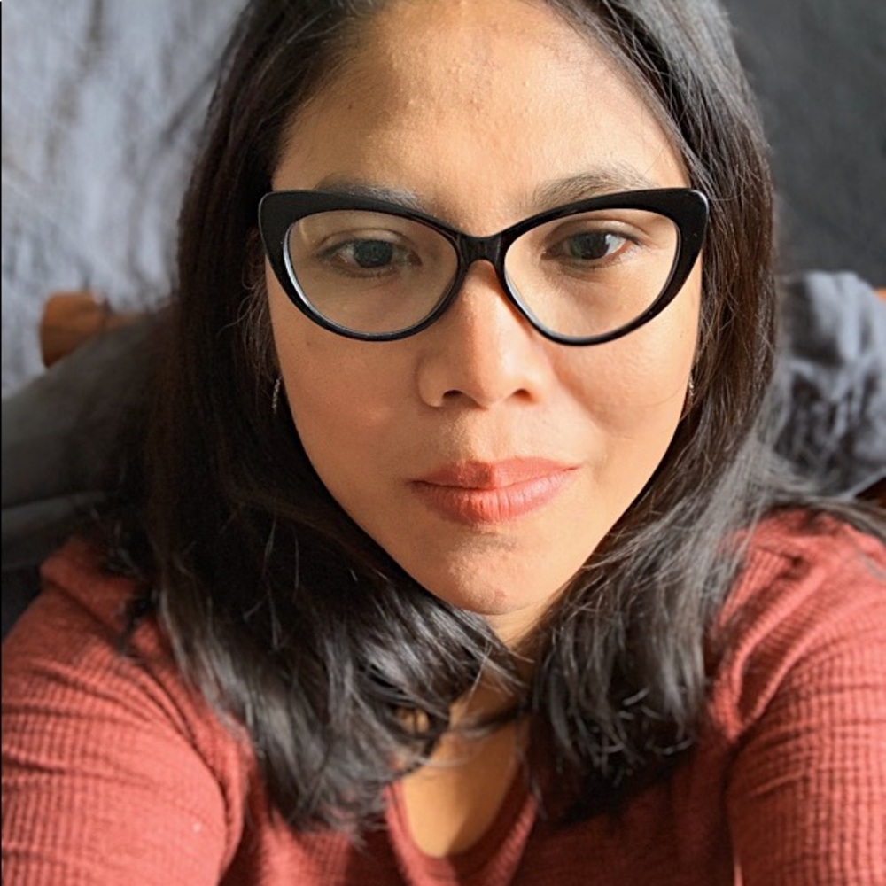 Meet your Posher, Rowena